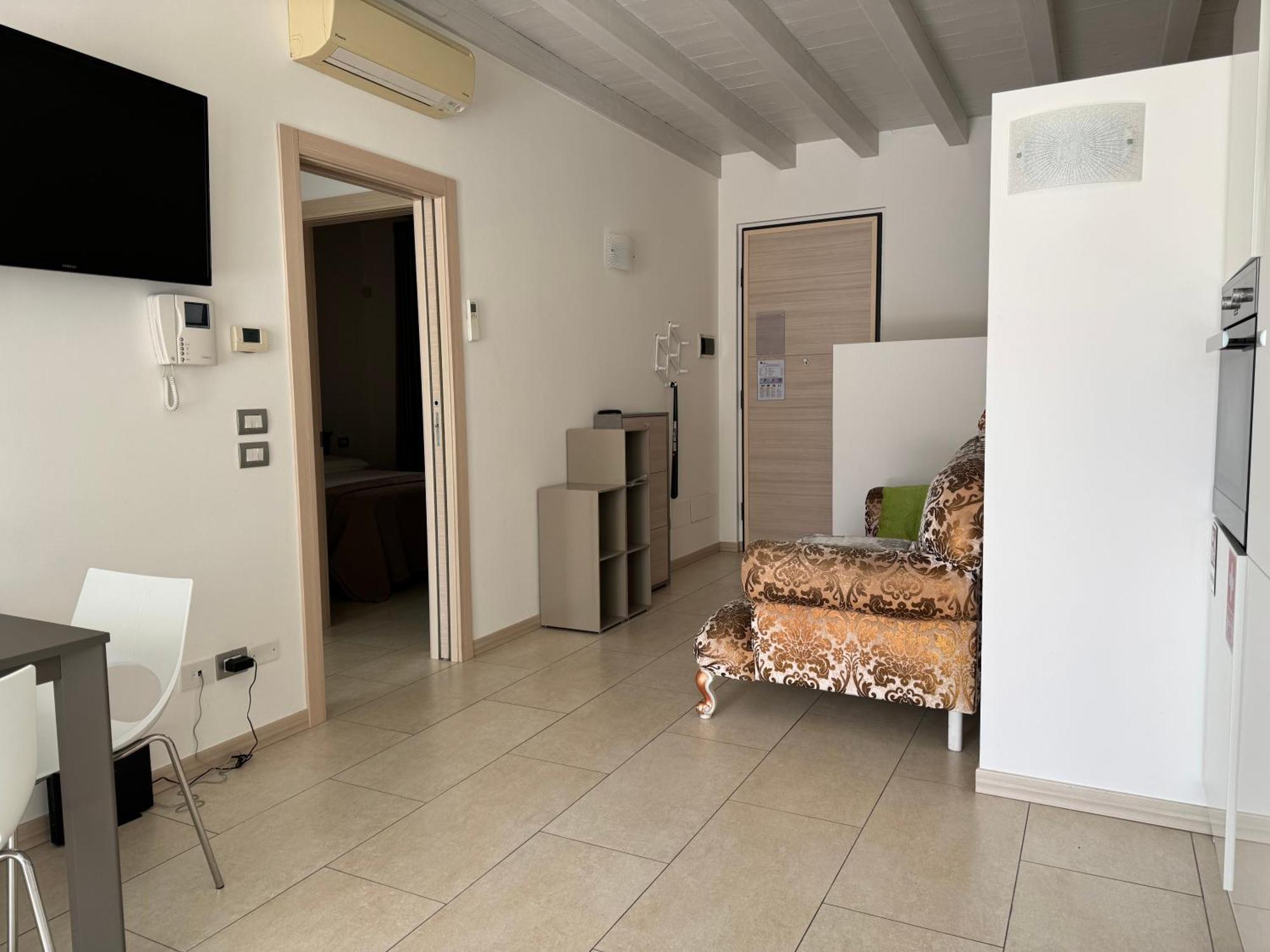 De Luxe Apartments Eden Сирмионе Экстерьер фото